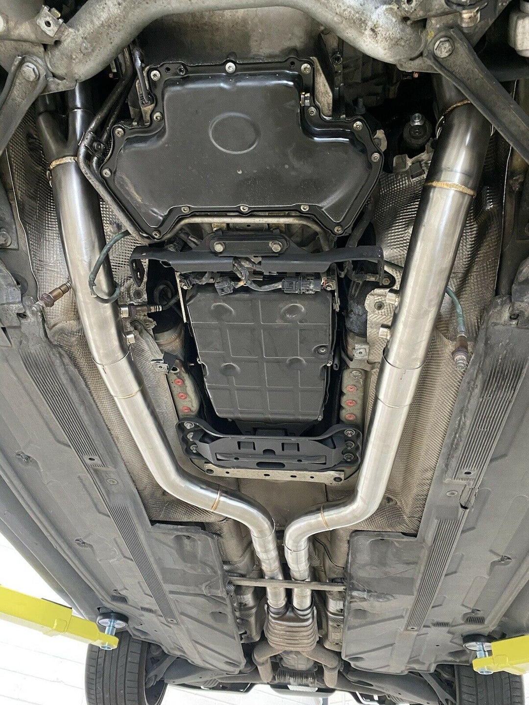 MERCEDES-BENZ AMG C63 W204 6.2L エキゾーストマニホールド&ダウンパイプ