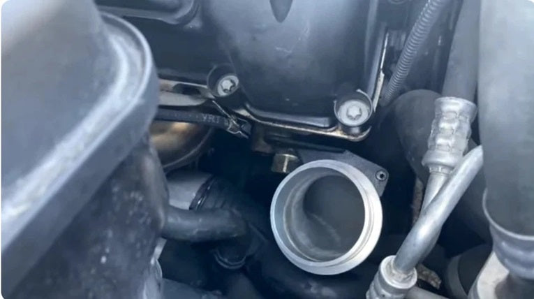 BMW インテークパイプ 135i 335i X1 E82 E88 E90 E91 E92 E93 E84 N55 13717599290