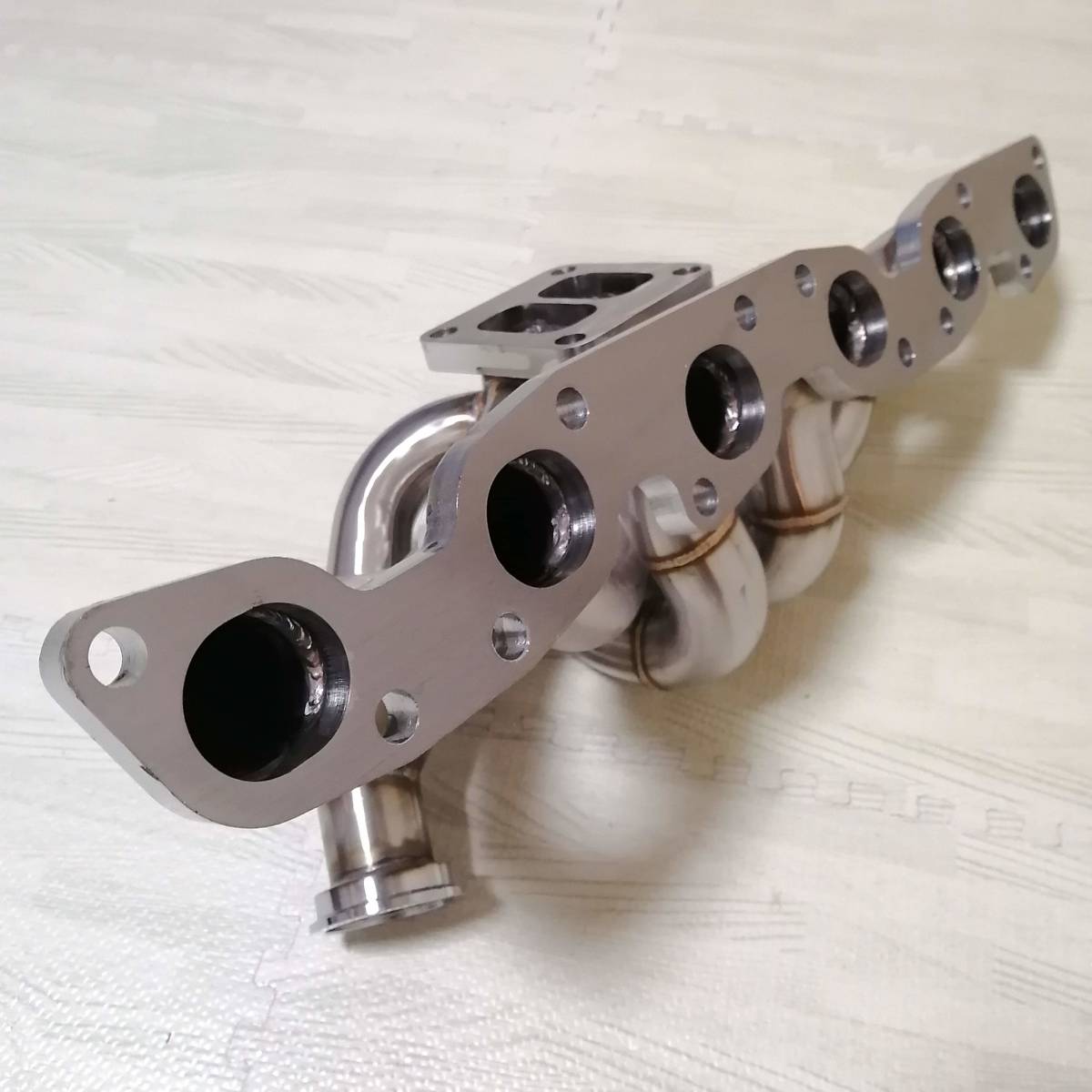 RB26DETT T4タービン 上置き エキマニ
