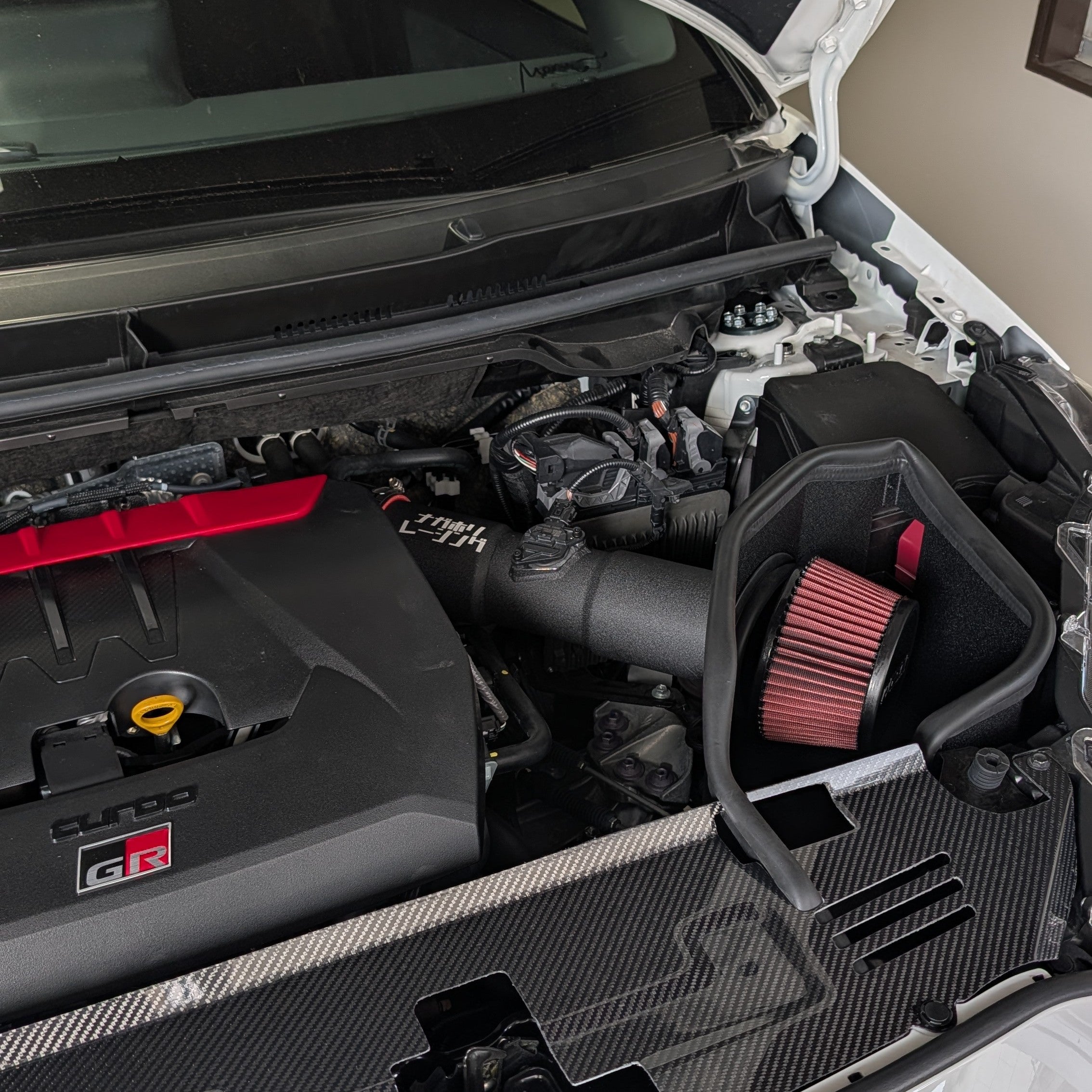 TOYOTA GR YARIS エアクリーナーキット – ナガホリレーシング
